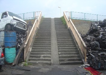 tsurumi-river